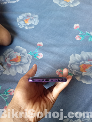 Oppo F9